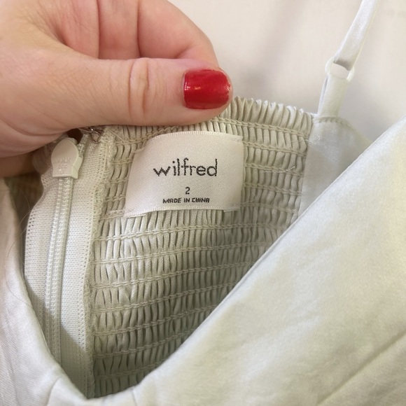 Aritzia Wilfred glaze satin dress‎ 2 - Picture 5 of 6